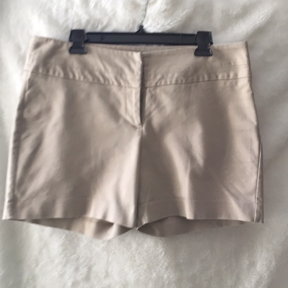 Apt 9 Khaki shorts